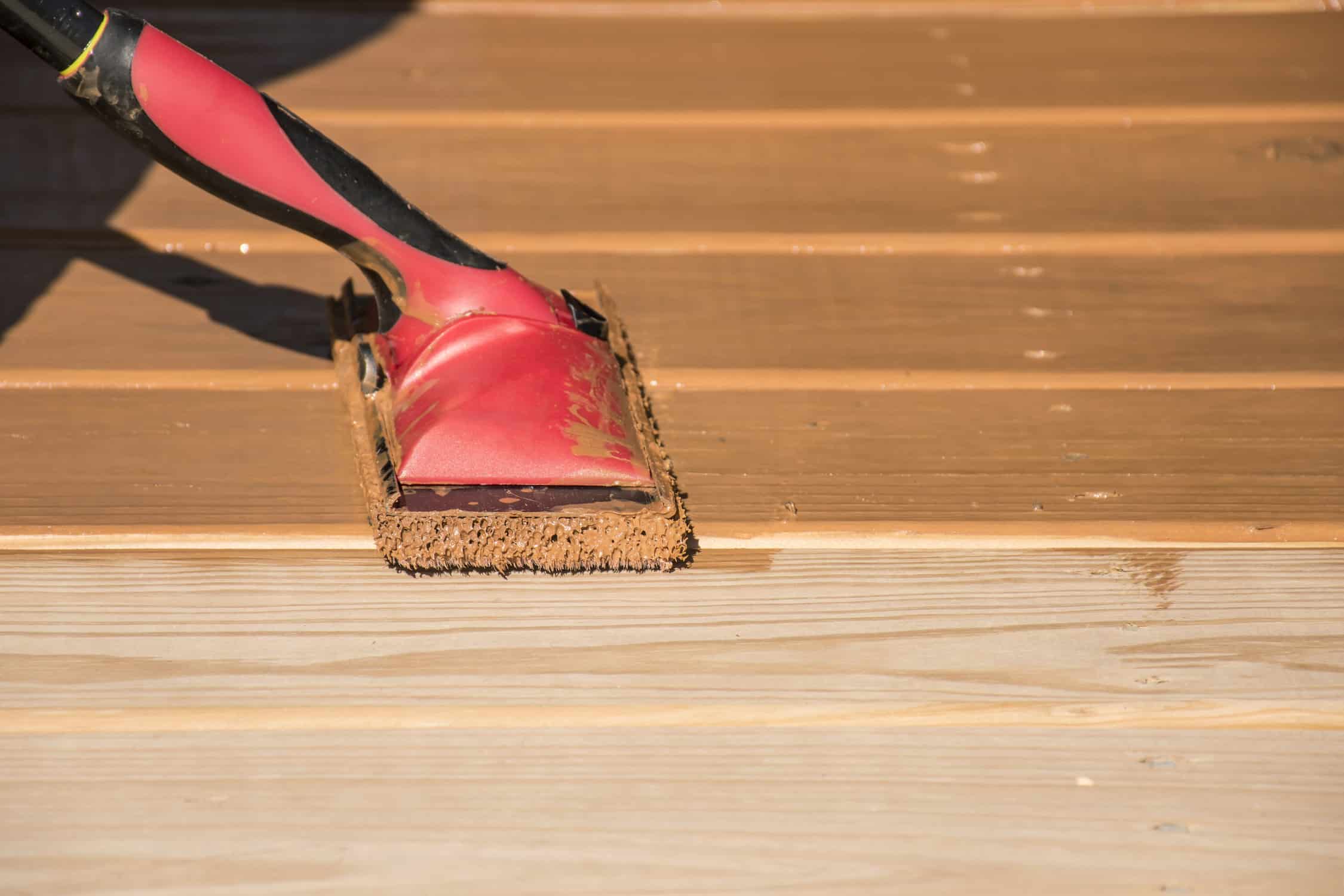 deck paint vs stain